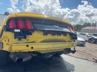 2017 Ford Mustang EcoBoost Premium - Exterior Rear Center Image